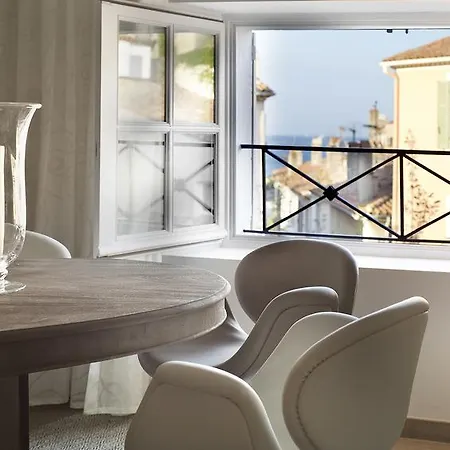 Les Remparts Tropez Appartamento